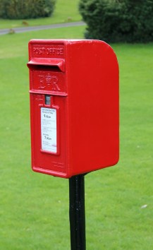 post-box-1335582_1920